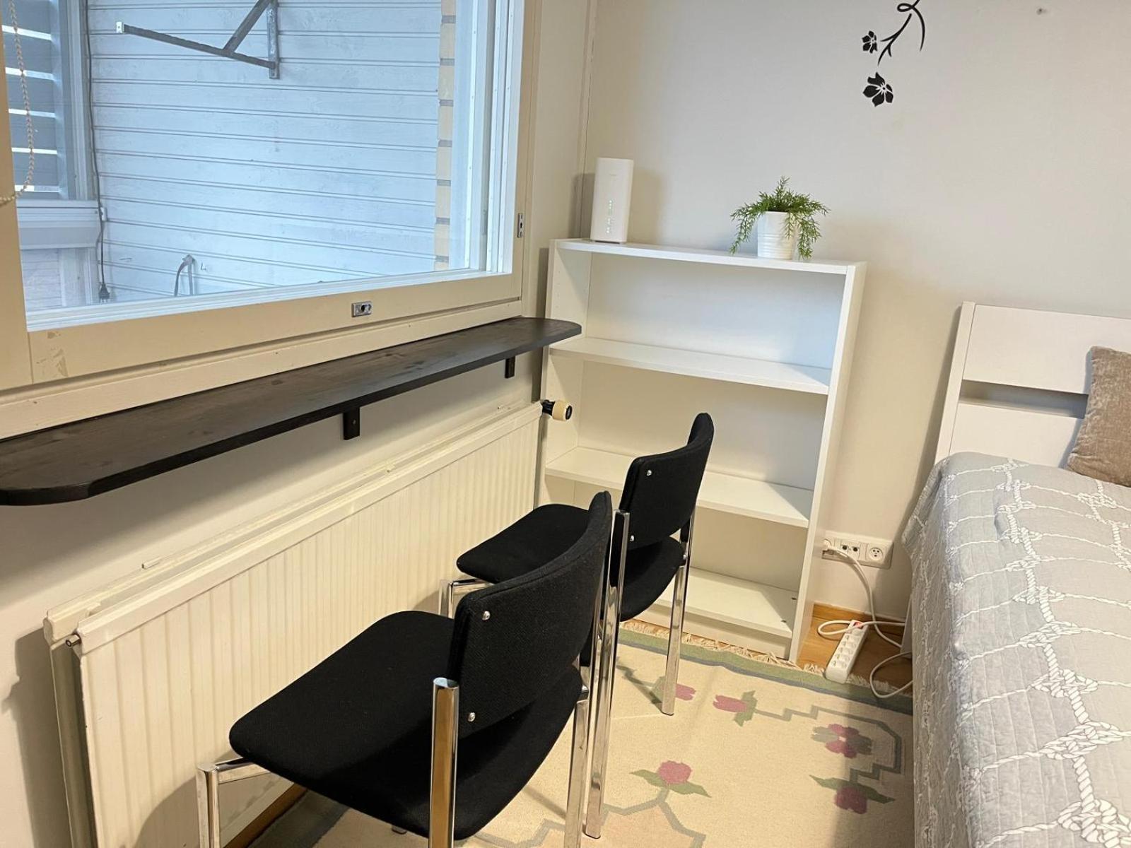 Private Rooms Near Metro, Free Parking,Direct Bus From Airport 赫尔辛基 外观 照片
